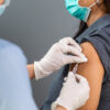 Nu fortsätter vaccinationerna mot Covid-19